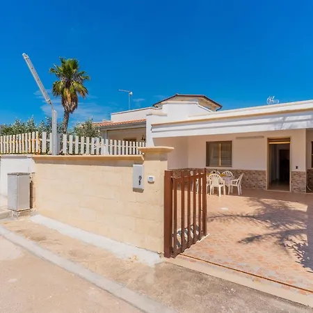 Holiday home Villino Melissa By Barbarhouse